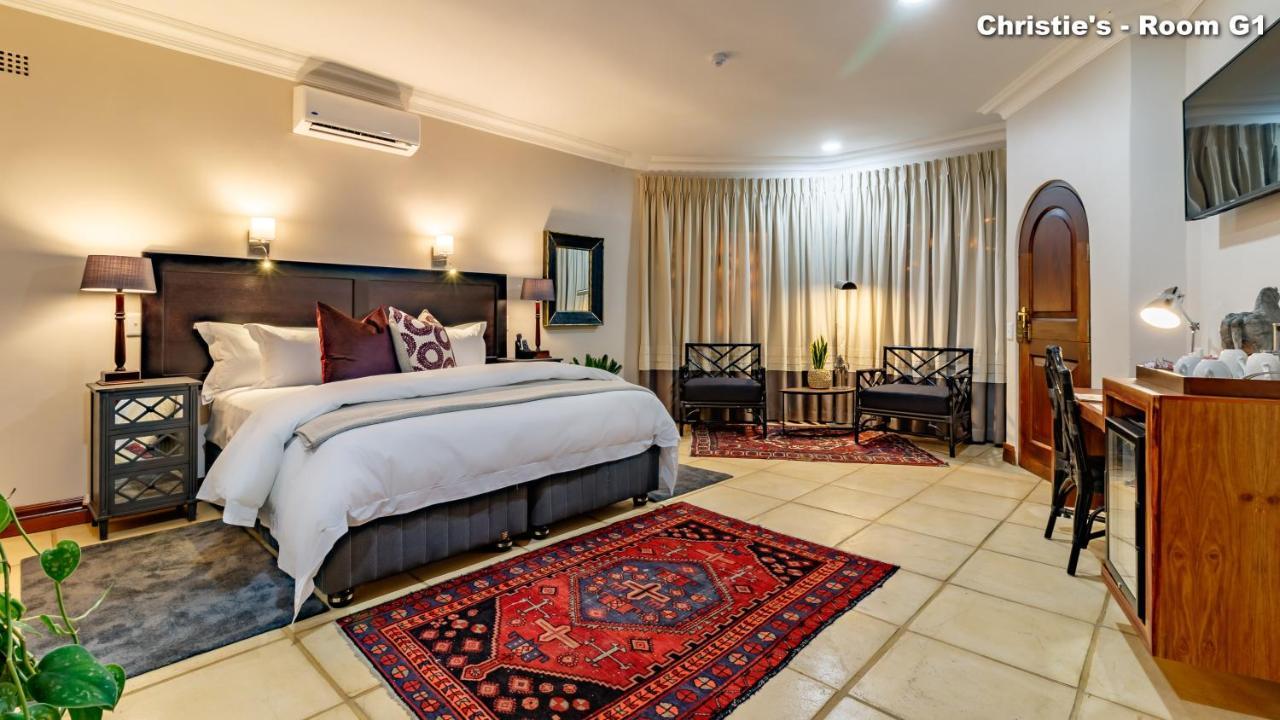 Christies At 32 On Russell Bed & Breakfast Mbombela Bagian luar foto