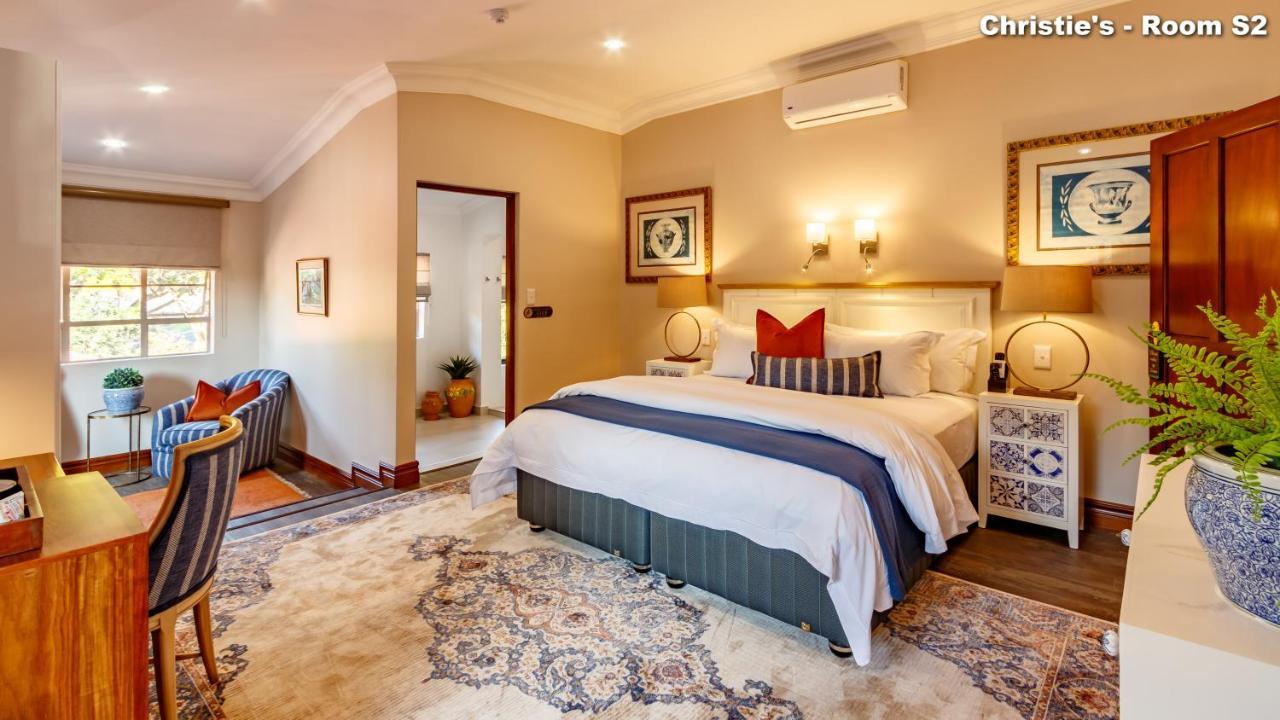 Christies At 32 On Russell Bed & Breakfast Mbombela Bagian luar foto