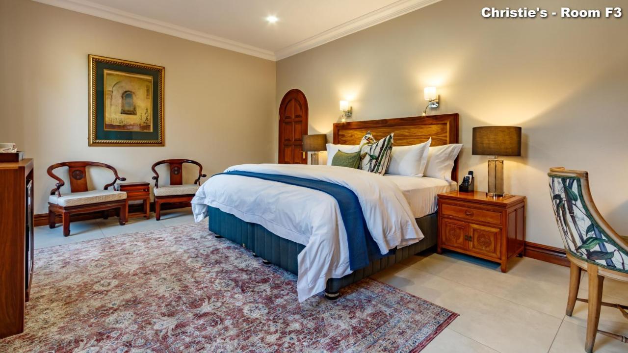 Christies At 32 On Russell Bed & Breakfast Mbombela Bagian luar foto