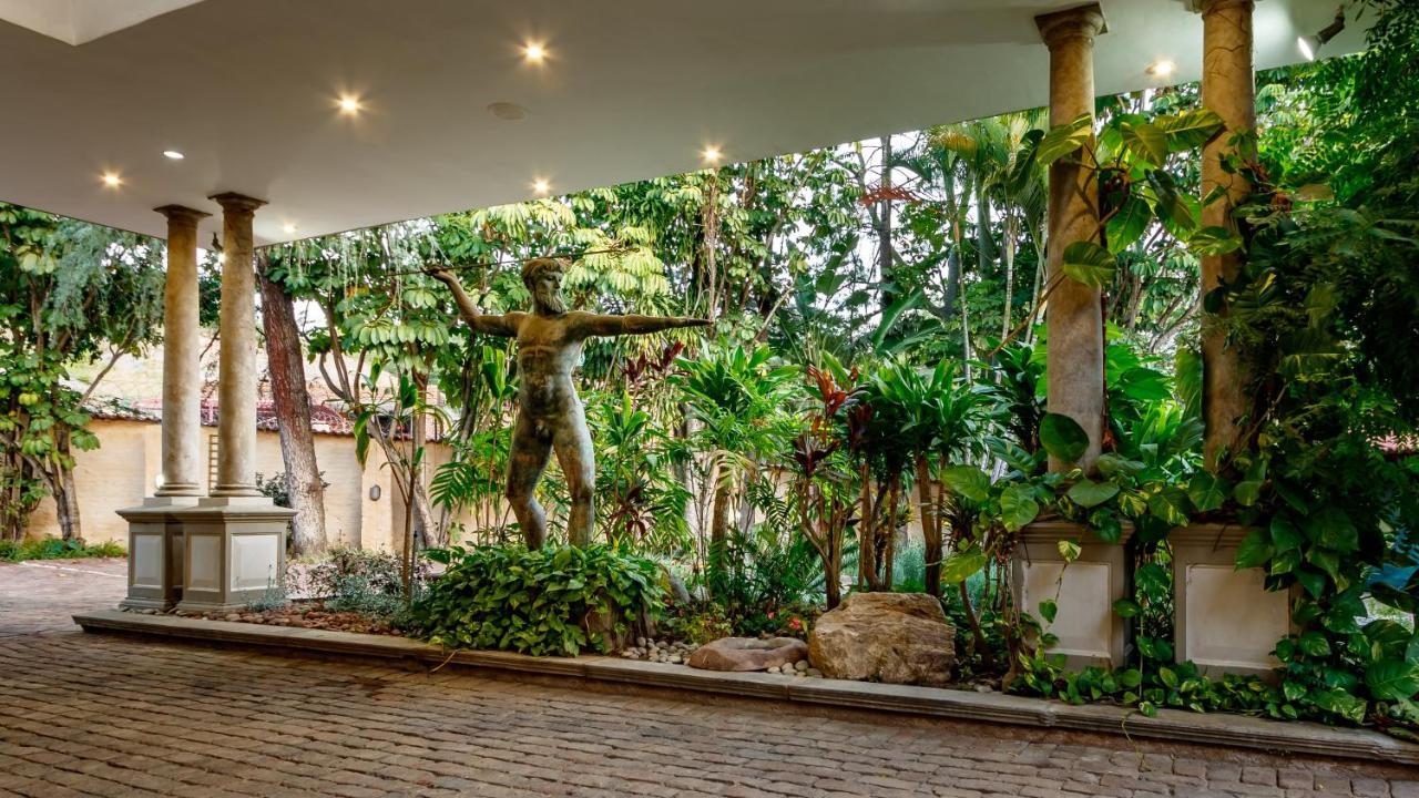 Christies At 32 On Russell Bed & Breakfast Mbombela Bagian luar foto