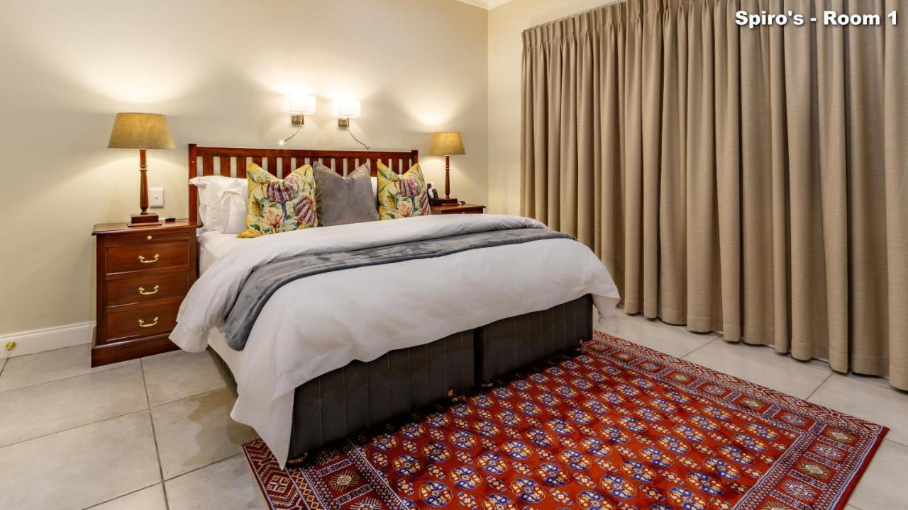 Christies At 32 On Russell Bed & Breakfast Mbombela Bagian luar foto